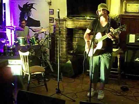 wonderwall  vanilla st andy robbins and johnny hawes   hanney fest 2012 oasis cover