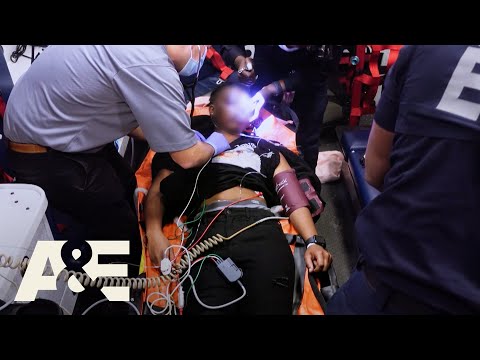 Nightwatch: Angry Man Argues With EMTs, Slows Down Help For Seizure Victim | A&E
