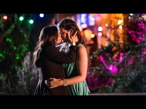 Ellie & Abbie (& Ellie’s Dead Aunt) Q&A with director Monica Zanetti, Sophie Hawkshaw and Bridie Con