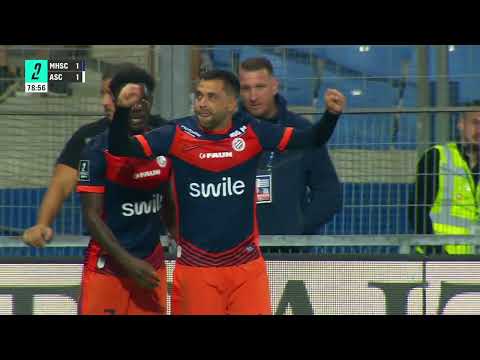 😍 Le magnifique coup franc de Teji Savanier face à Amiens ⚽️