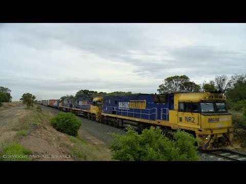 1PM5 Pacific National Intermodal Freight Train - PoathTV Australian Railways
