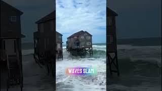 Download lagu THEY LEFT FOR HOURS… CAME BACK TO THIS 😳🌊 mp3