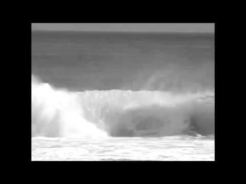 Play of Day: World's longest Barrel