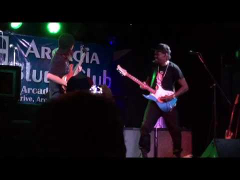 Eric Gales with Cody Wright .Bass.Pickin'N'Grinnin'. July2016.