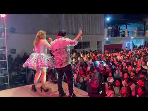 Esvilda Avila en trujillo mix Flor Pileña