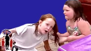 Young Girl Pulls Older Sisters Hair At The Dinner Table - Supernanny US