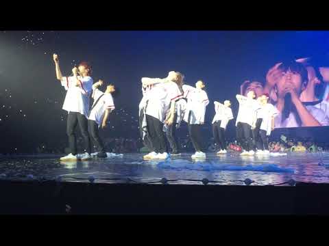 180805 Wanna One - Twilight in BKK (1)