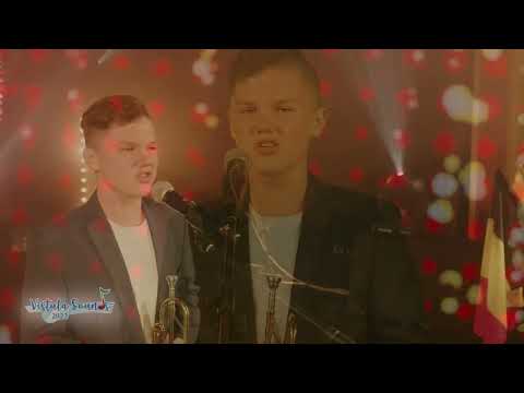 "Między ciszą a ciszą"  Jakub Młynarz  (Poland)