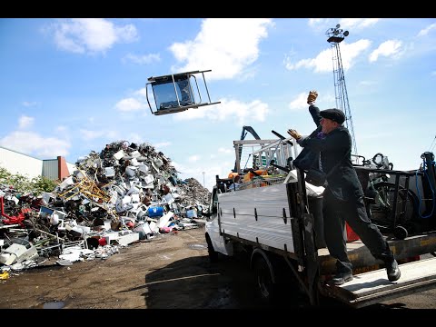'Rag Bone!' The Norris family street cry in Hull falls silent.