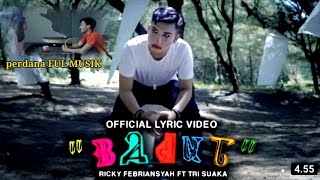 Download lagu RICKY FEB .FT TRI SUAKA - BADUT (  MUSIK VIDIO ) mp3