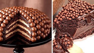 15+ So Yummy Chocolate Cake Decorating Ideas  Amaz
