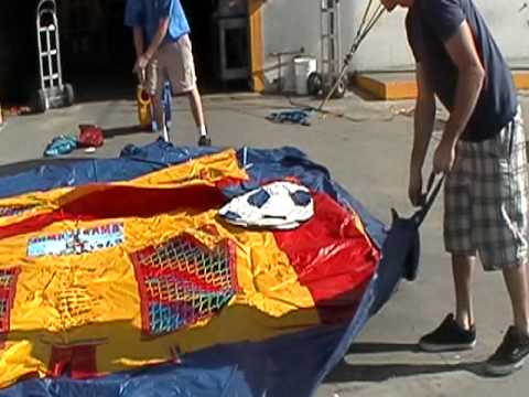 Bounce House Rentals and Concessions serving parts of  LA county (714) 521-1963 ST4