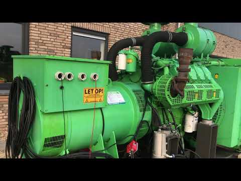 Iveco 8281 SRI 27 00 Leroy Somer 450 kVA generatorset stocknr 3027 1