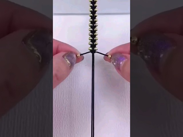 Vídeo relacionado con MASBARATA PULSERA MACRAME CON BICICLETA EN PLATA DE LEY (AZUL)