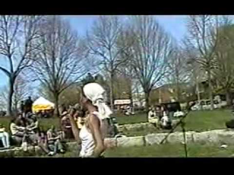 Put it Down - Wake Up the Earth Fest 2003.wmv