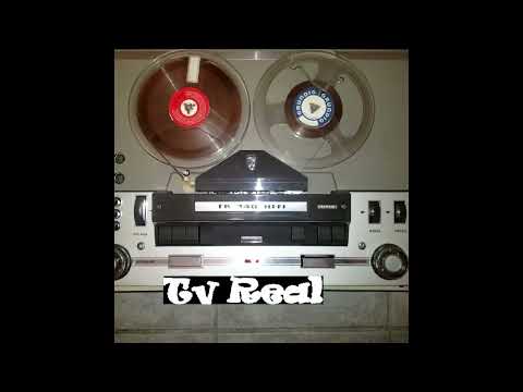 Pekini masken e corri Grupi polifonik i fshatit Lliar te Zagorise  Grupi  Kolonjes Tre vellezer