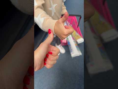 Someone seems to have shopping fever! 😄💚 #diamondpainting #tinischnickschnackshop #shoppingfieber