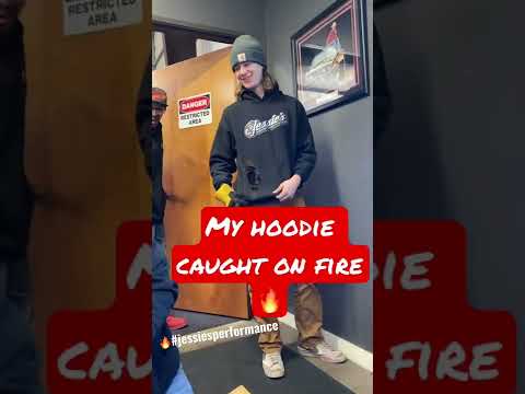 My hoodie caught on fire 🔥 #weldinglife #jessiesperformance