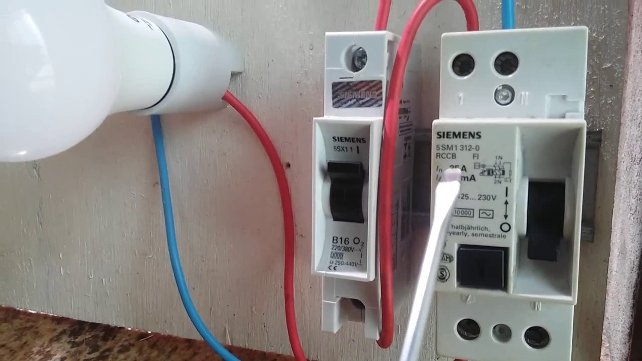 Diferença entre IDR e Disjuntor Termomagnético.