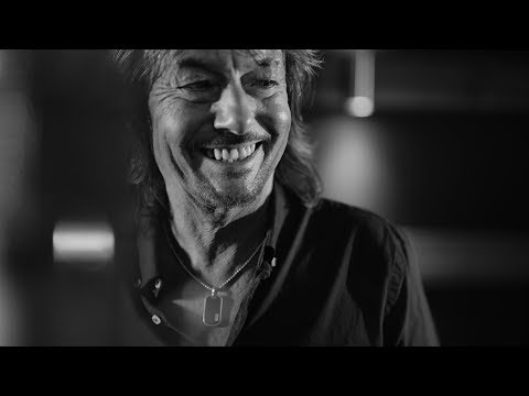 Chris Norman - Crawling Up The Wall (Official Music Video)