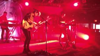 Tegan &amp; Sara- Love They Say (Live)