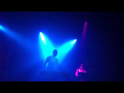 E.E.K. feat Islam Chipsy, electro chaabi