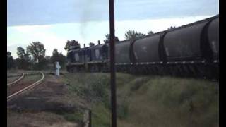 preview picture of video '4894-48100 departing Narromine 15th May 2003'