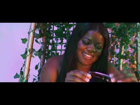 Young Cosje KV - Mi naw fika yu