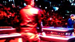 Max Pezzali - L&#39;universo tranne noi (Wind Music Awards 2013)