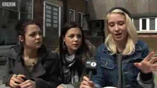 Avril 2010: Auditions Saison 5, prsentes par Lily, Kat & Meg
