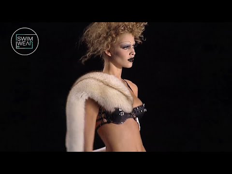 Vintage in Pool CHRISTIAN DIOR Spring 2004 - Swimwear & Underwear