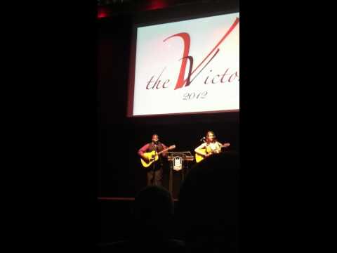 Jared Torrence Performing at the Victors