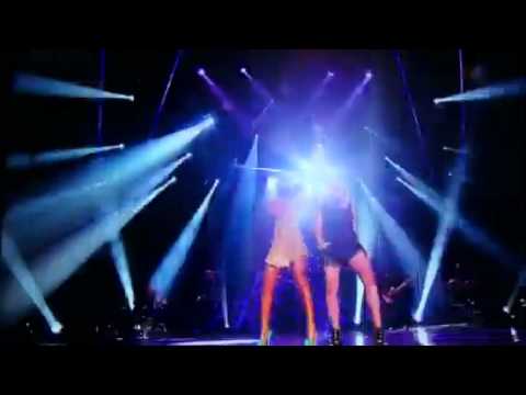 THE X FACTOR FINAL AMELIA LILY DUETS WITH KELLY ROWLAND RIVER DEEP MOUNTAIN HIGH 10/12/2011