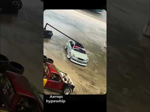 он прикрепил камеру на машинку только смотрите что за видео получилось #automobile #юмор #look