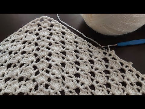 Easy crochet triangle shawl pattern / shawl knitting pattern / crochet shawl tutorial