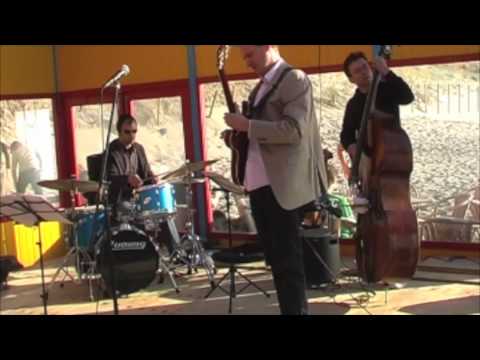 Zub at "De Fuut" 18-4-2010 "Gravity"