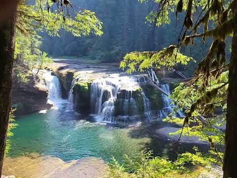 Lower Lewis river falls ,Washington