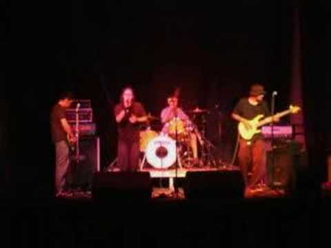 Dayzago-Quazar (live)