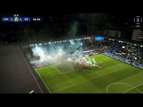IFK Norrköping kastar in pyroteknik i kvalmatchen mot Örgryte