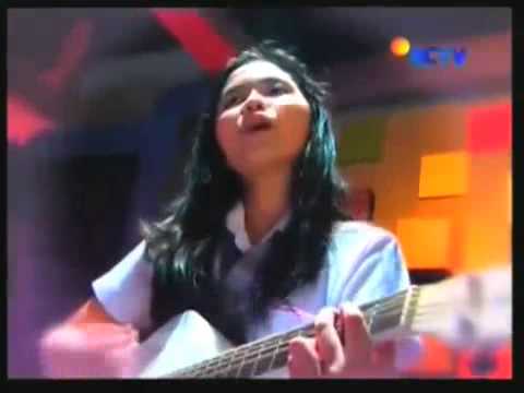 download lagu mp3 mp4 Foto Ashilla Blink, download lagu Foto Ashilla Blink gratis, unduh video klip Foto Ashilla Blink