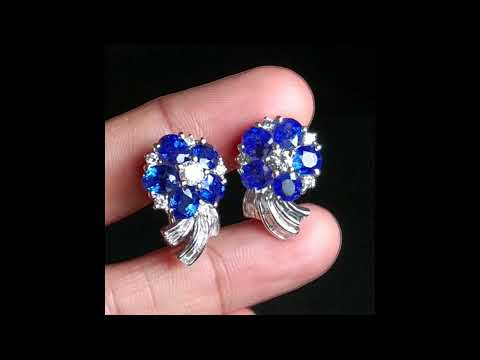 Gem Gardener: Royal Blue Sapphire Earrings Flower 18k