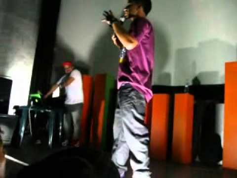 BENGIE Y MICKY MEDINA - UNA DAMA  LIMA - PERU