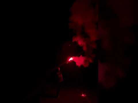 RED FLARE DNS 1 BOX ISI 4 PCS ( DURASI 60 DETIK )