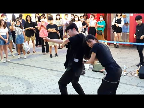 YU KAGAWA, SHINHWA & HYOJIN. UNFORGETTABLE FANTASTIC. HONGDAE BUSKING.