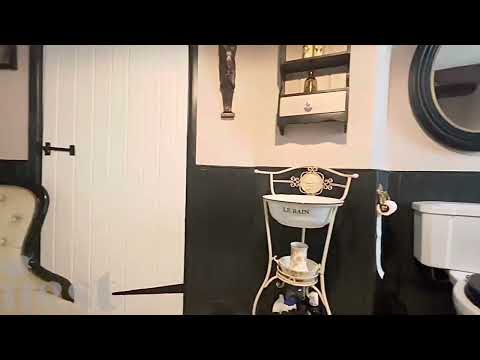 High Street - Milborne Port