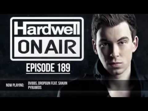 Hardwell on Air pyramids