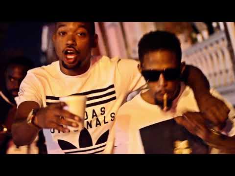 Tizz ft Oskie - Put It In The Bag