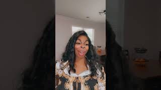 Have you ever came home drunk and your mom’s friend started to instigate? #90s #comedy