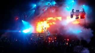 Falling Back featuring Eric Lumiere - Cosmic Gate