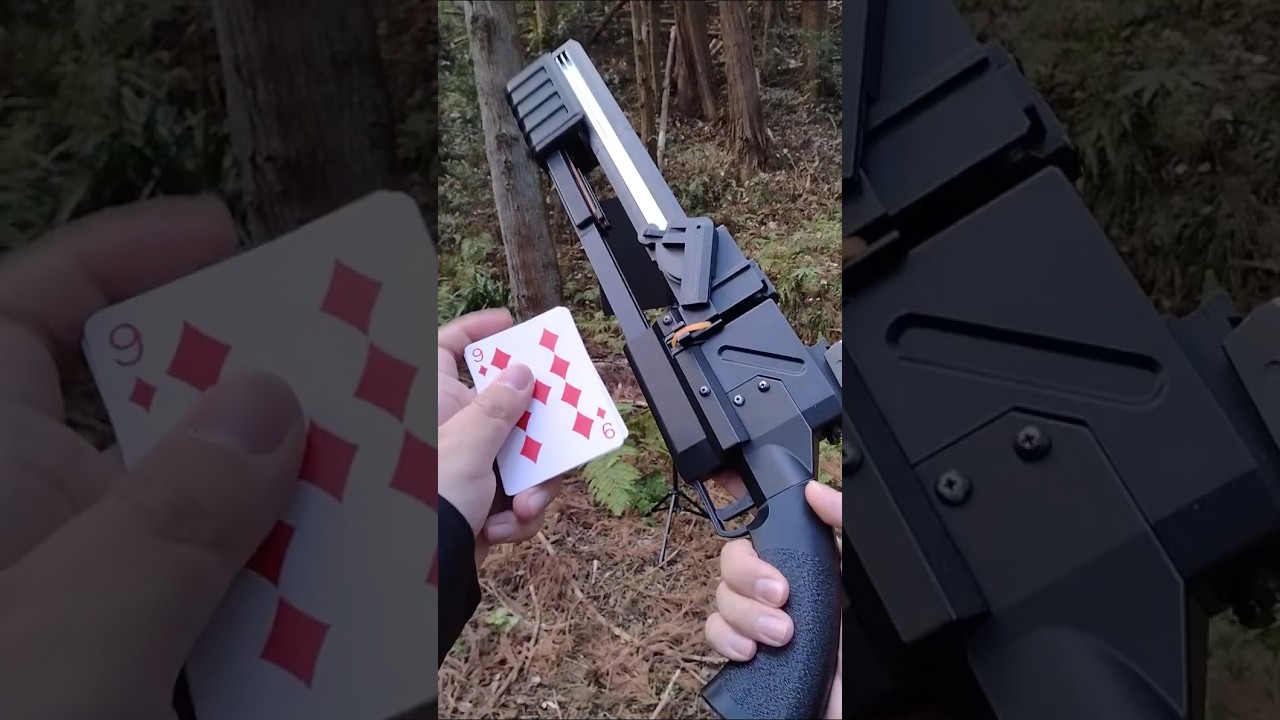 ポンプアクションカードガン/Pump Action Card Gun